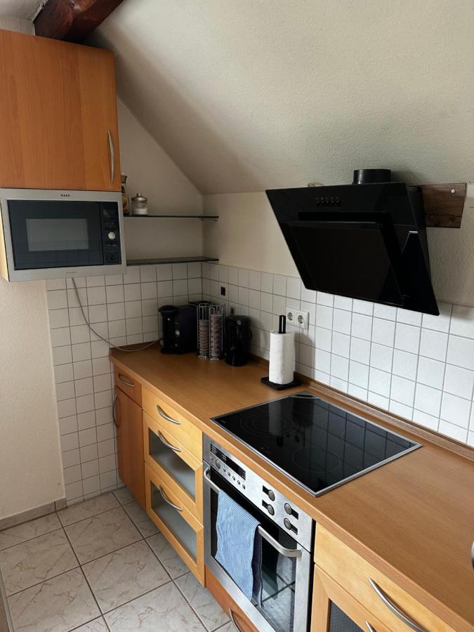 Schoene Ruhige Wohnung In Anliegerstrasse 埃森 外观 照片